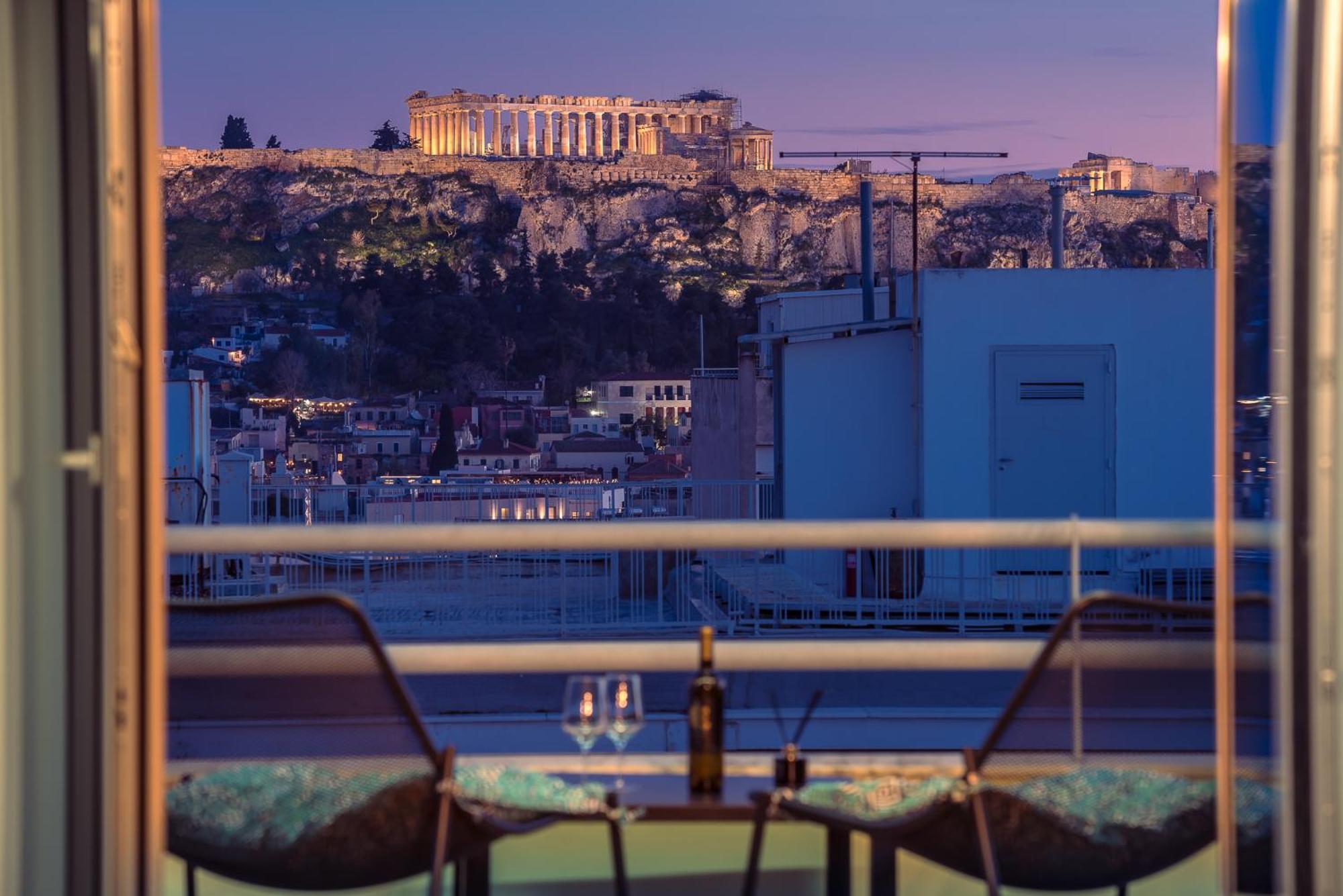 Acropolis View Mini Sky Suite & Hot Tub Atene Esterno foto
