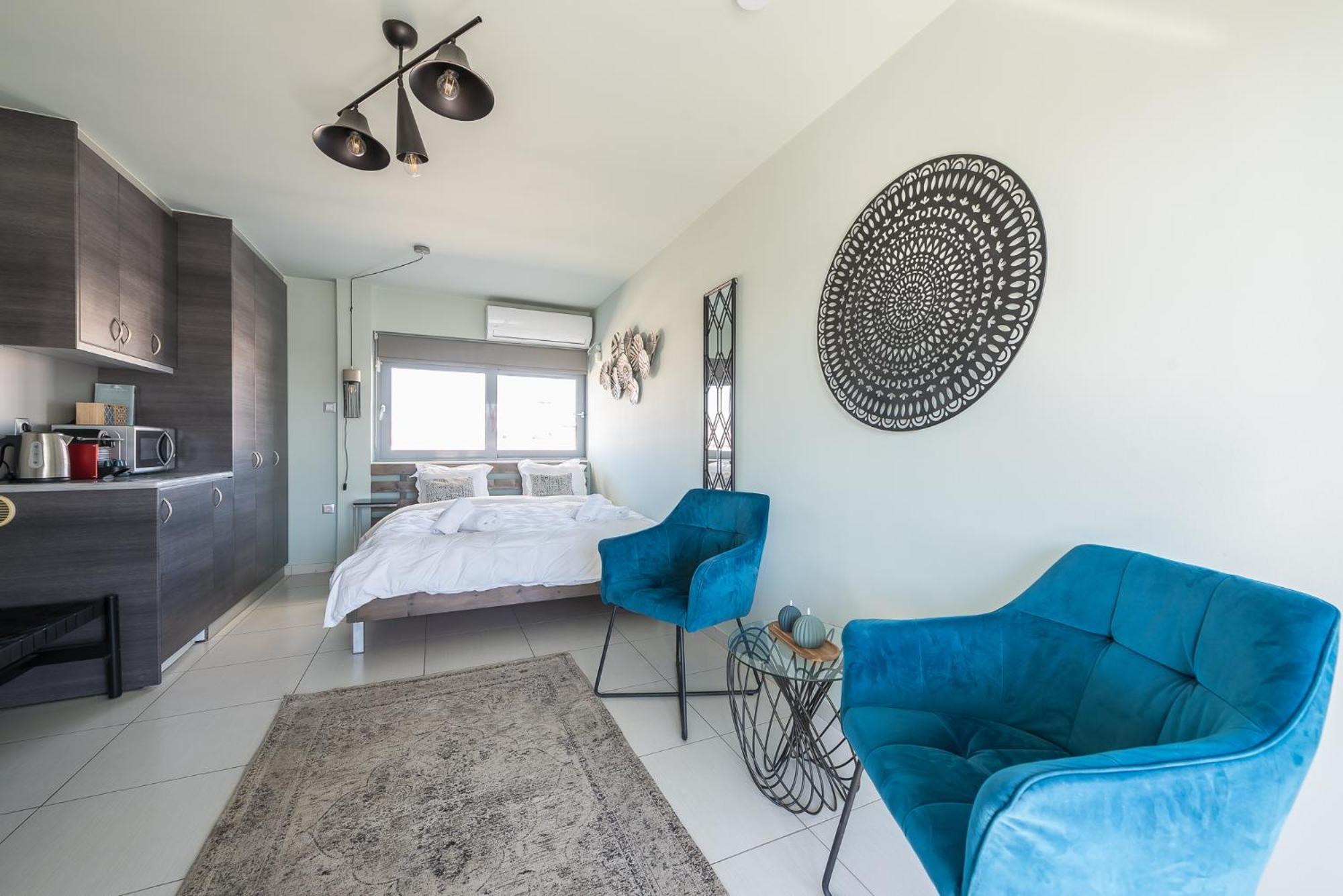 Acropolis View Mini Sky Suite & Hot Tub Atene Esterno foto