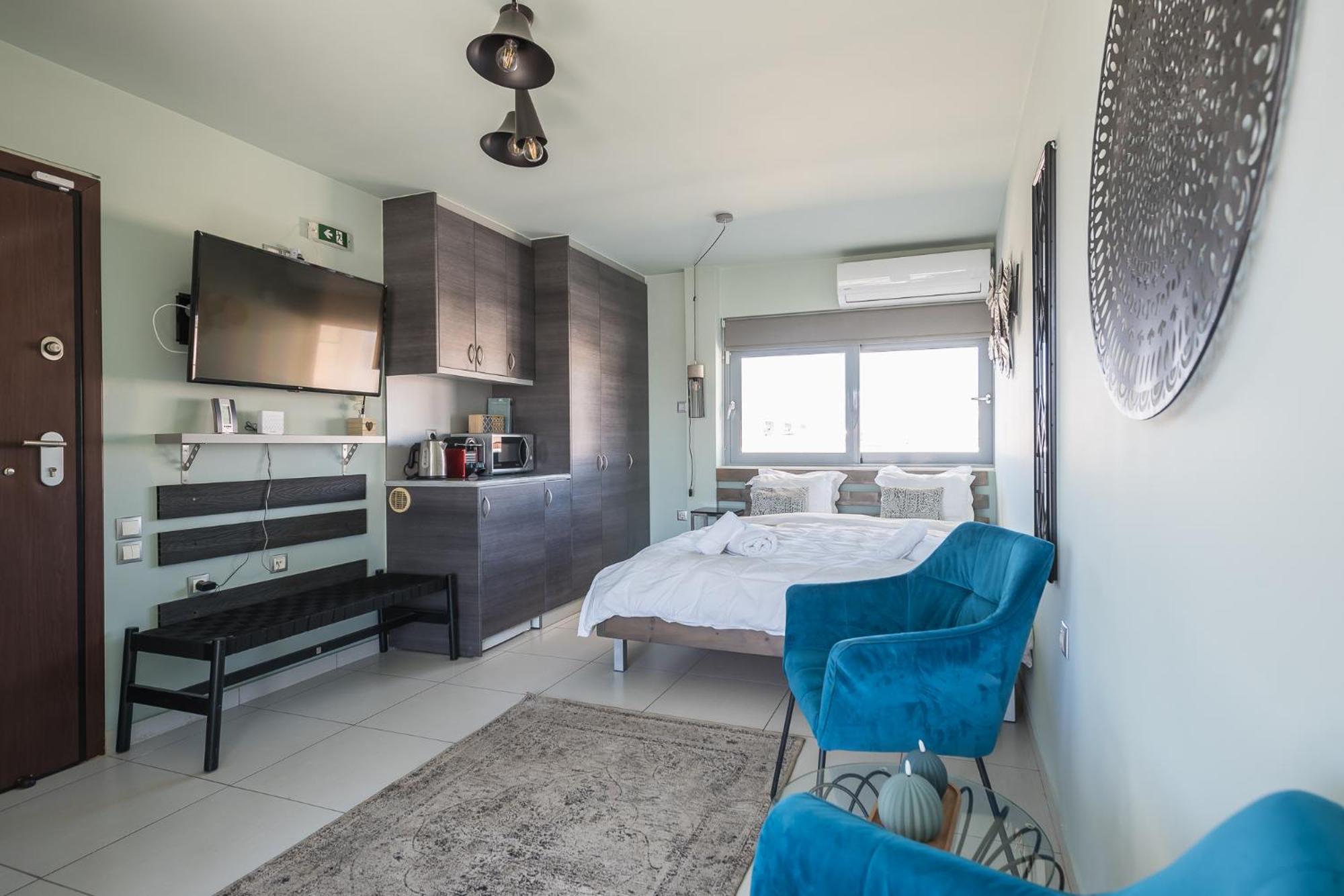 Acropolis View Mini Sky Suite & Hot Tub Atene Esterno foto